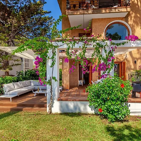 Beachfront Nur By Sealand Daire Port de Pollença