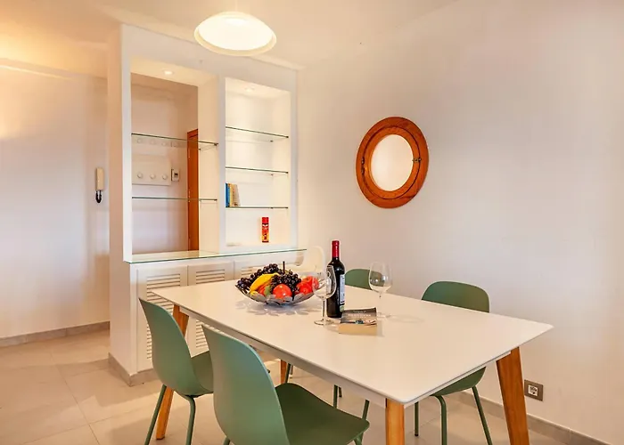 Beachfront Nur By Sealand Daire